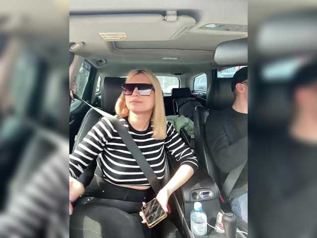 -Breid-1's BongaCams profile