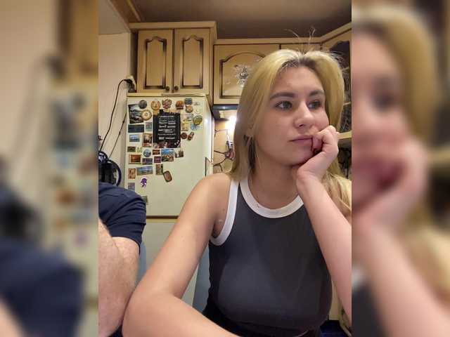 -Breid-1's BongaCams show and profile