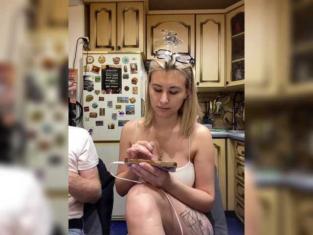 -Breid-1's BongaCams profile