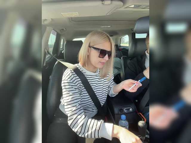 -Breid-1's BongaCams profile