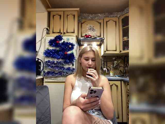 -Breid-1 Live Webcam on BongaCams