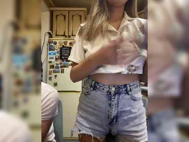 -Breid-1 Live Webcam on BongaCams