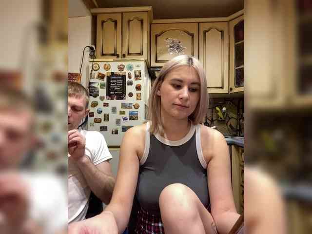 -Breid-1 Live Webcam on BongaCams