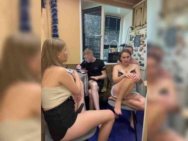 striptease cam -Breid-1