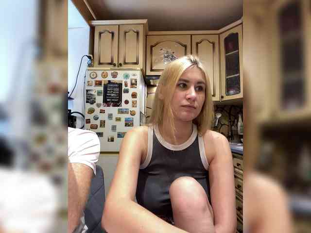 -Breid-1 Live Webcam on BongaCams