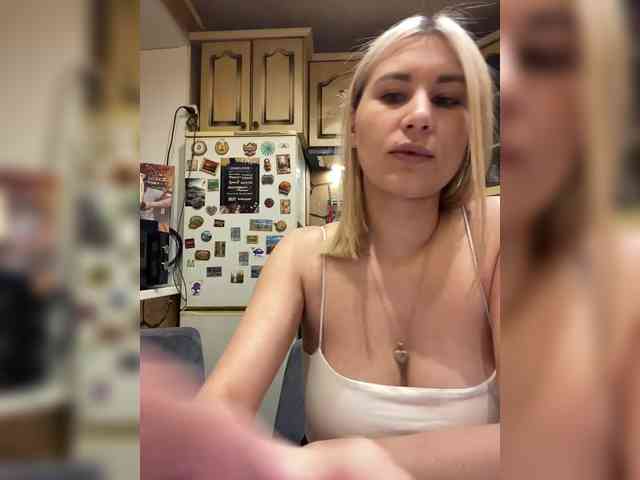 -Breid-1 Live Webcam on BongaCams