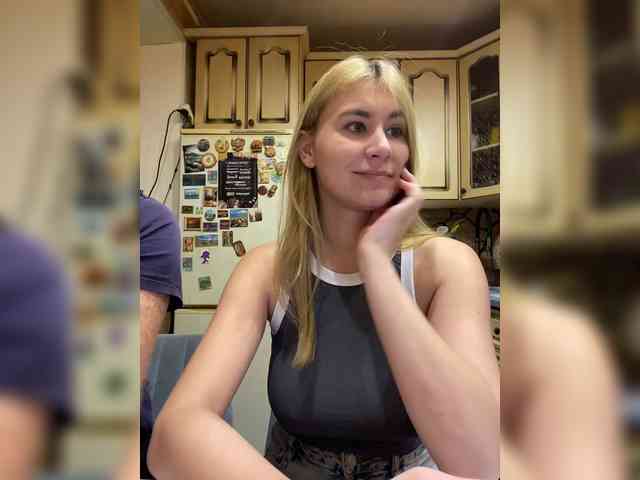 -Breid-1 Live Webcam on BongaCams