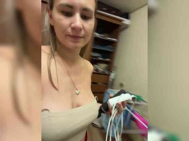 striptease cam -Breid-1