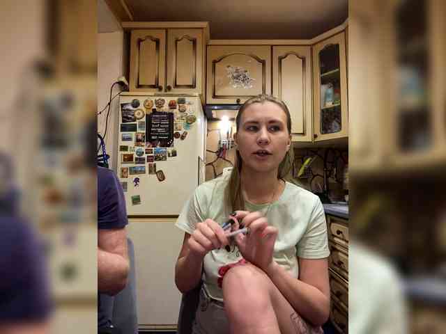 free live sex cam -Breid-1