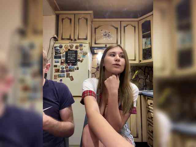 -Breid-1 Live Webcam on BongaCams