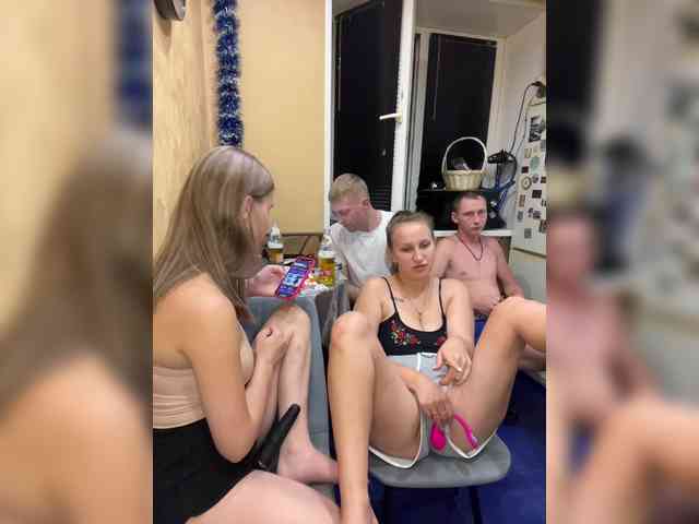 adult chatroom -Breid-1
