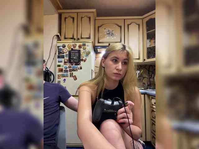 free live sex cam -Breid-1