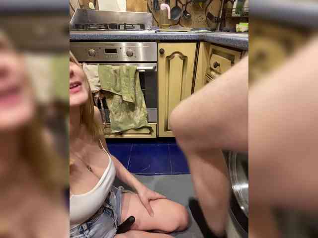 -Breid-1 Live Webcam on BongaCams