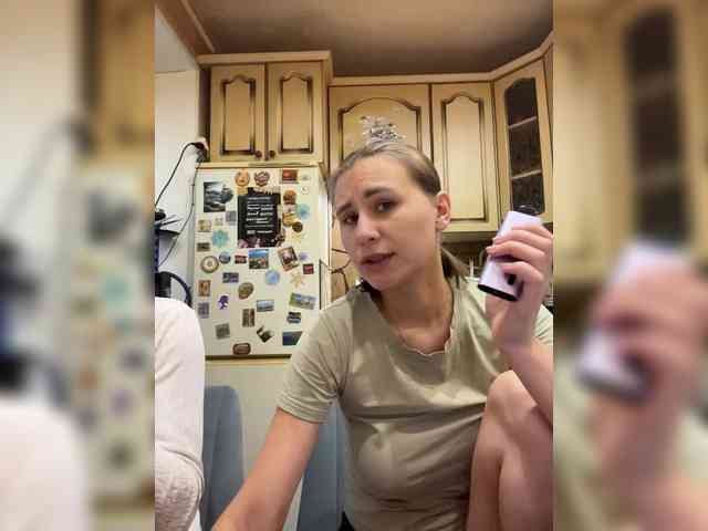 striptease cam -Breid-1