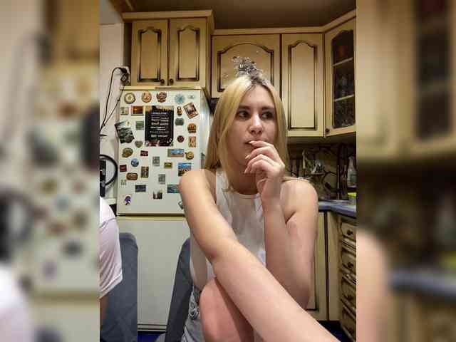 -Breid-1 Live Webcam on BongaCams