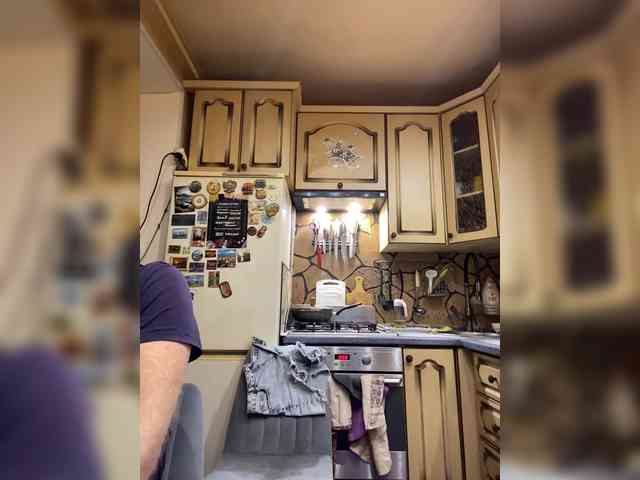 -Breid-1 Live Webcam on BongaCams