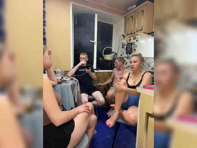 striptease cam -Breid-1