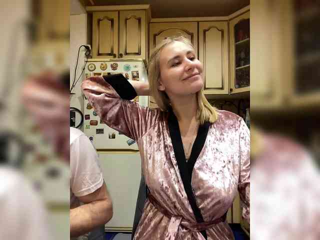 -Breid-1 Live Webcam on BongaCams