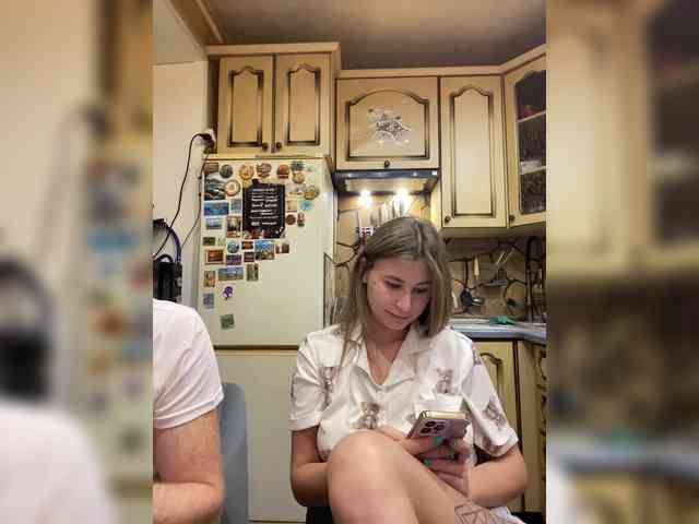 -Breid-1 Live Webcam on BongaCams
