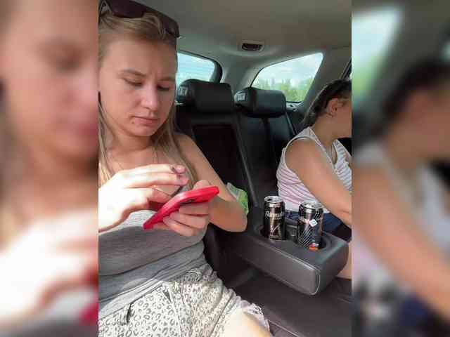 free live cam online -Breid-1