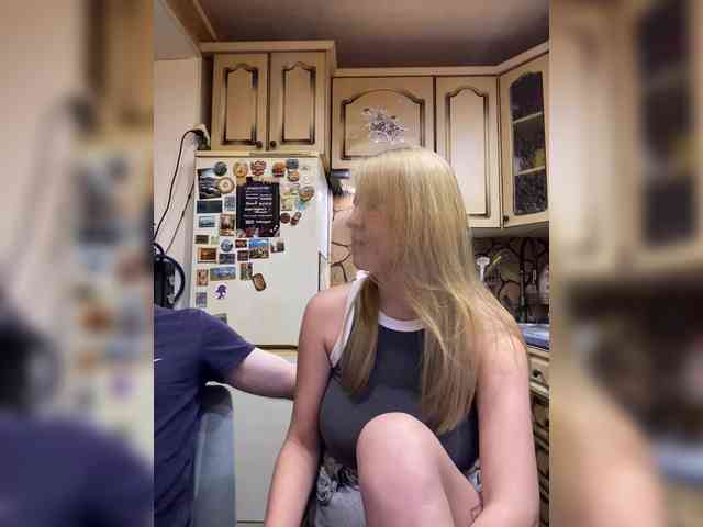 -Breid-1 Live Webcam on BongaCams