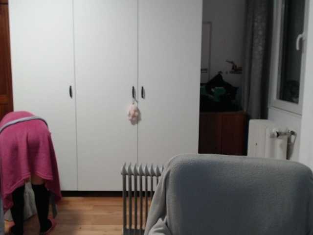 kristineexxx's BongaCams show and profile