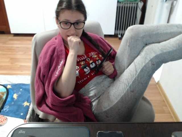 kristineexxx's BongaCams show and profile