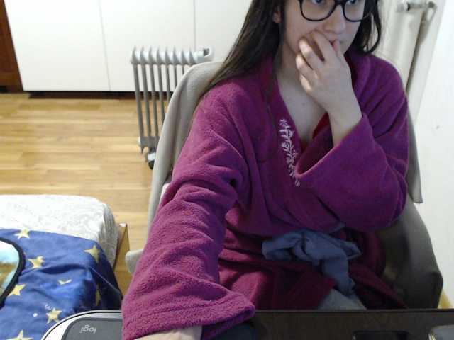 kristineexxx's BongaCams show and profile