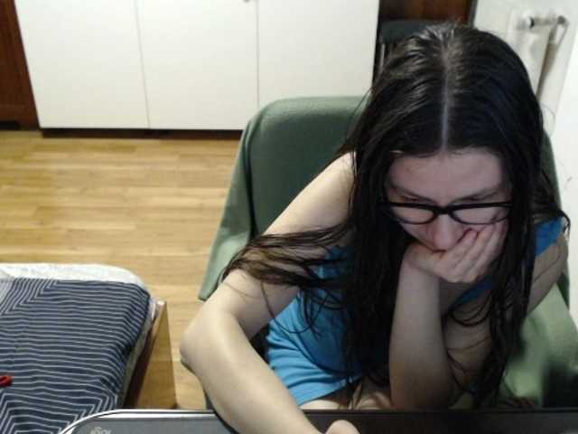 kristineexxx's BongaCams show and profile