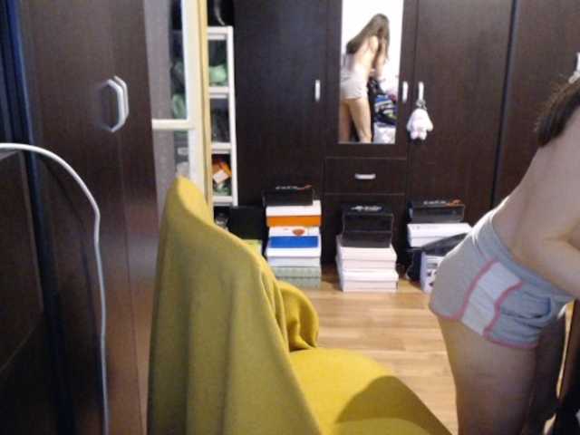 kristineexxx webcam bongacams model stream image