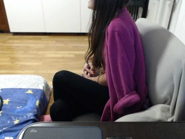 kristineexxx's BongaCams show and profile