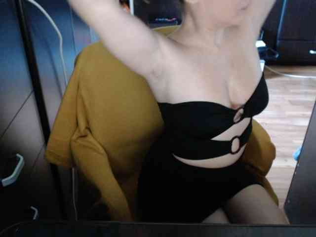 kristineexxx webcam
