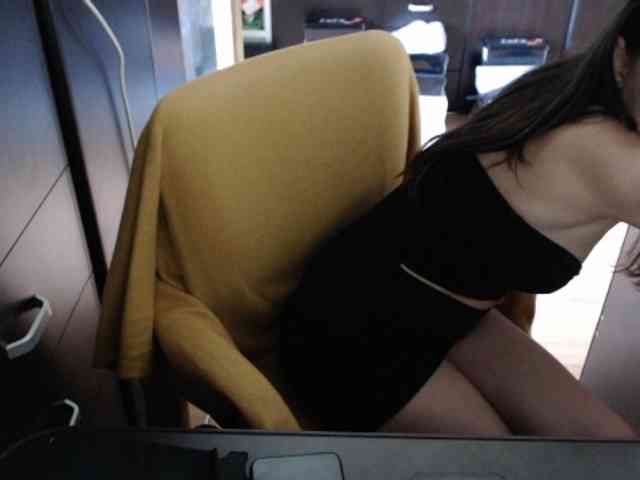 kristineexxx webcam