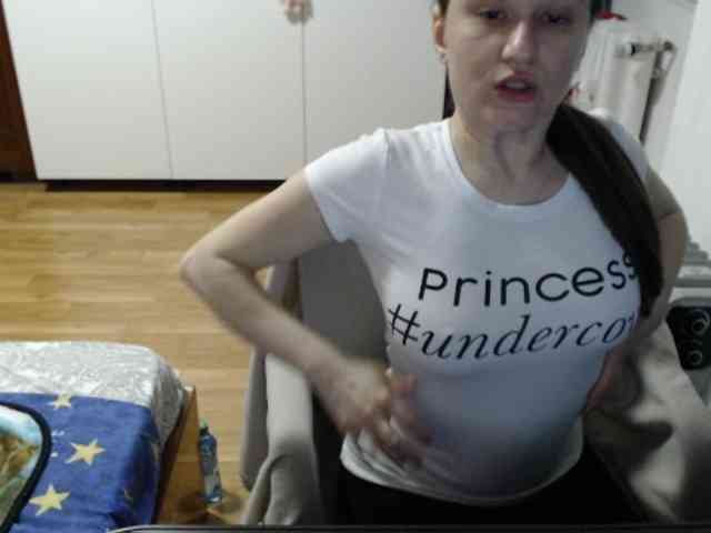 kristineexxx webcam