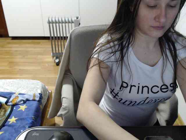 kristineexxx webcam