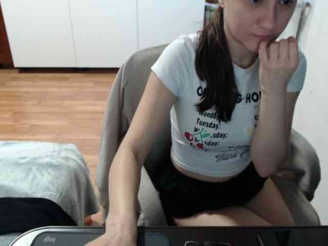 kristineexxx webcam