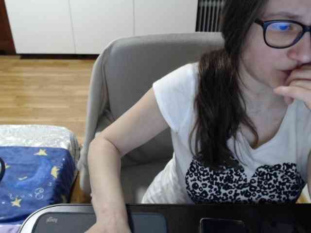 kristineexxx webcam