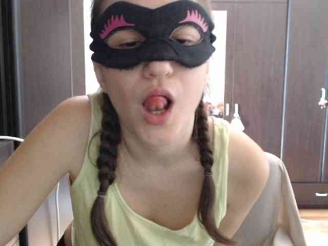 kristineexxx webcam