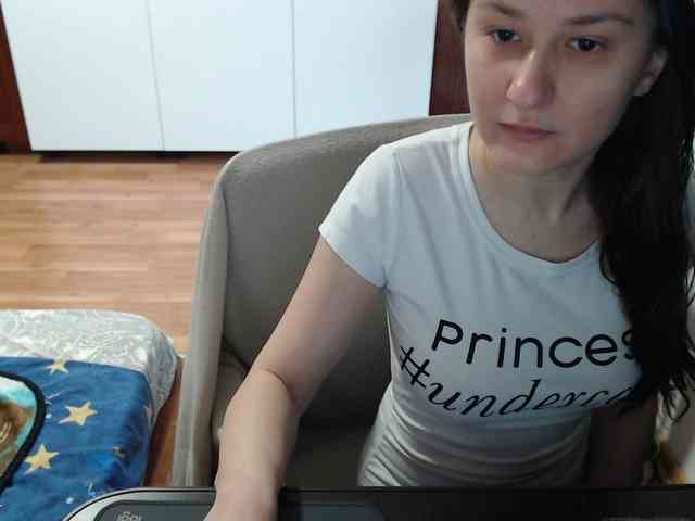 kristineexxx webcam