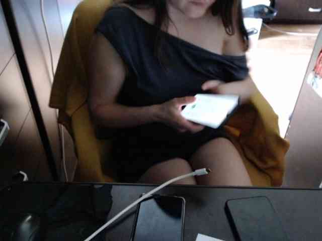 kristineexxx webcam