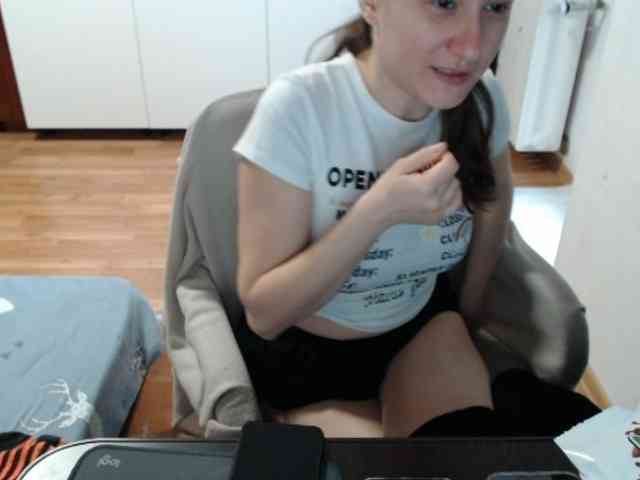 kristineexxx webcam