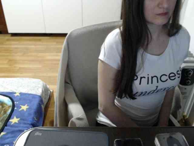 kristineexxx webcam