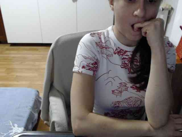 kristineexxx webcam