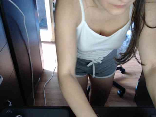 kristineexxx webcam