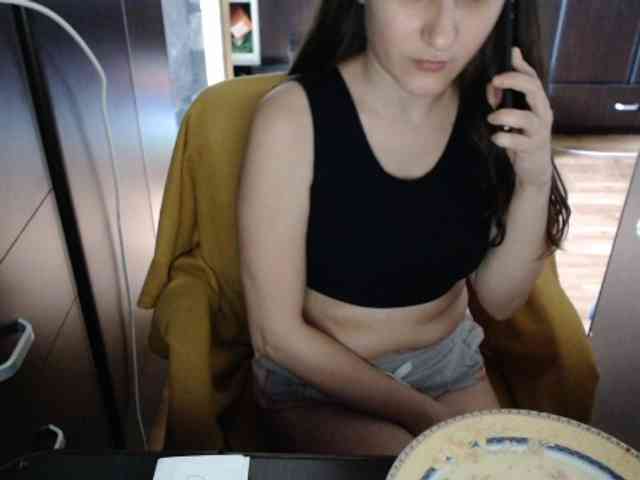 kristineexxx webcam