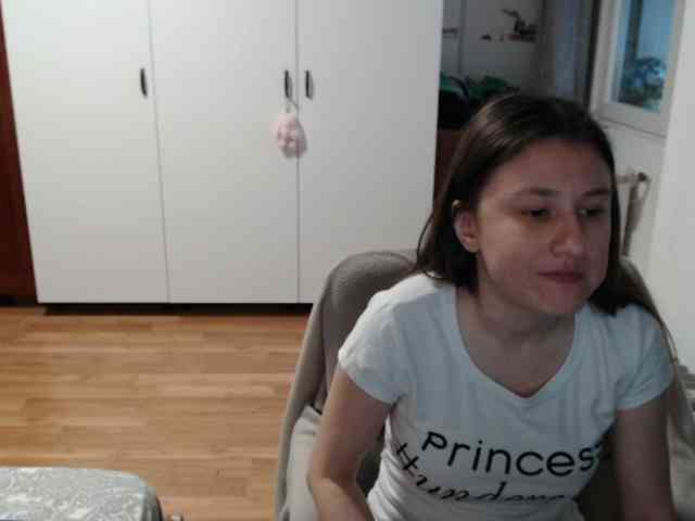 kristineexxx webcam