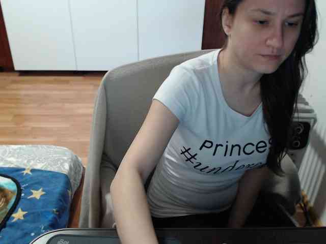 kristineexxx webcam