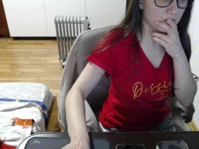 kristineexxx webcam