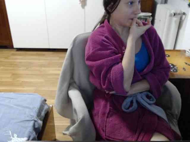 kristineexxx webcam