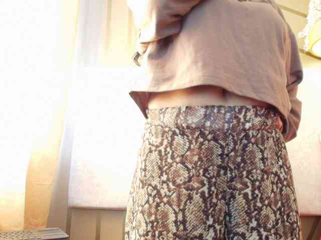 Ana-Mature webcam